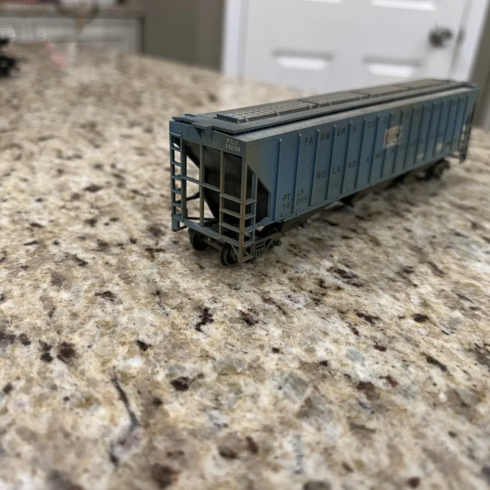 Midwest‎ Railcar Corporation (MWCX) 